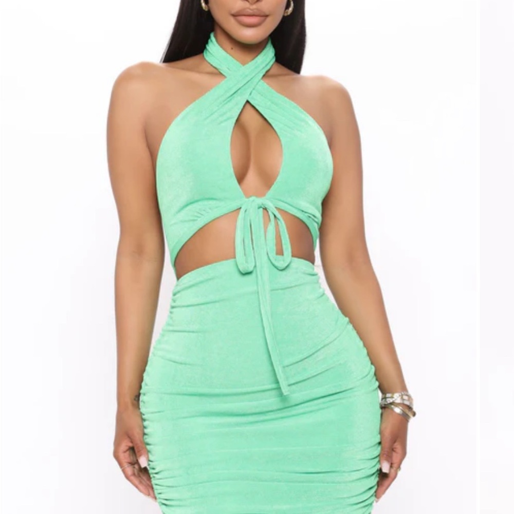 Fashion Nova 3X Emily Slinky Halter Dress